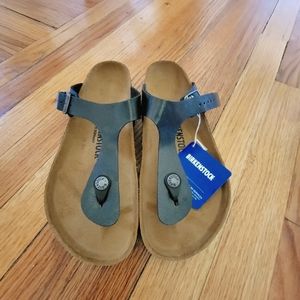 NWT Birkenstock Black Leather Gizeh Sandals
